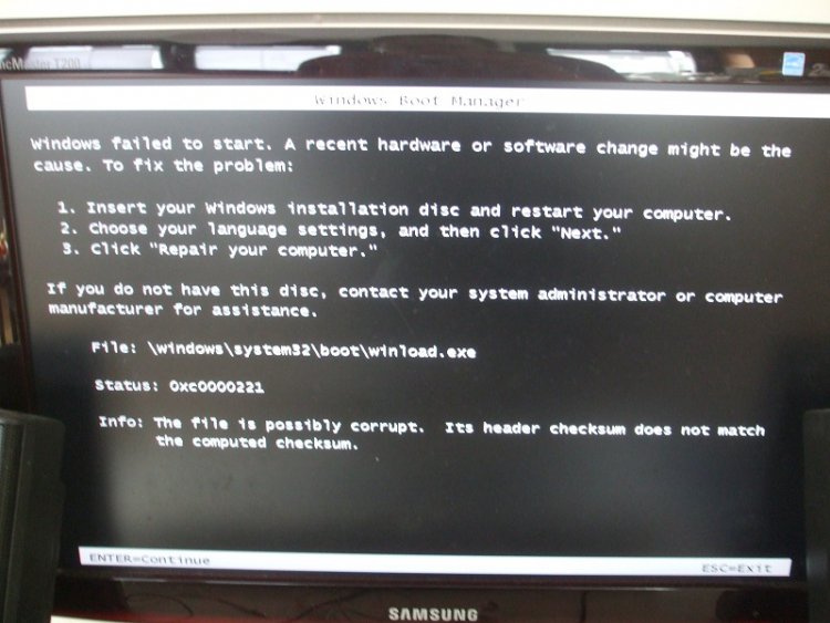 Black screen error message.JPG