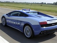 lambo_police_car_200.jpg